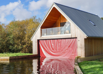 Bureside Boat House